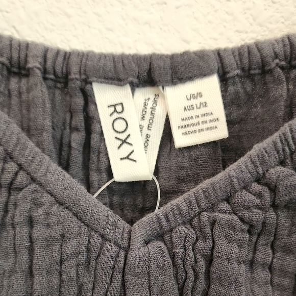 Roxy Black Mini Sundress with Scoop Neck - Picture 2 of 9